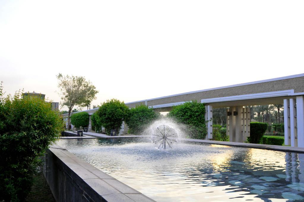 Royal Tulip Alrasheed Hotel Baghdad Exterior photo