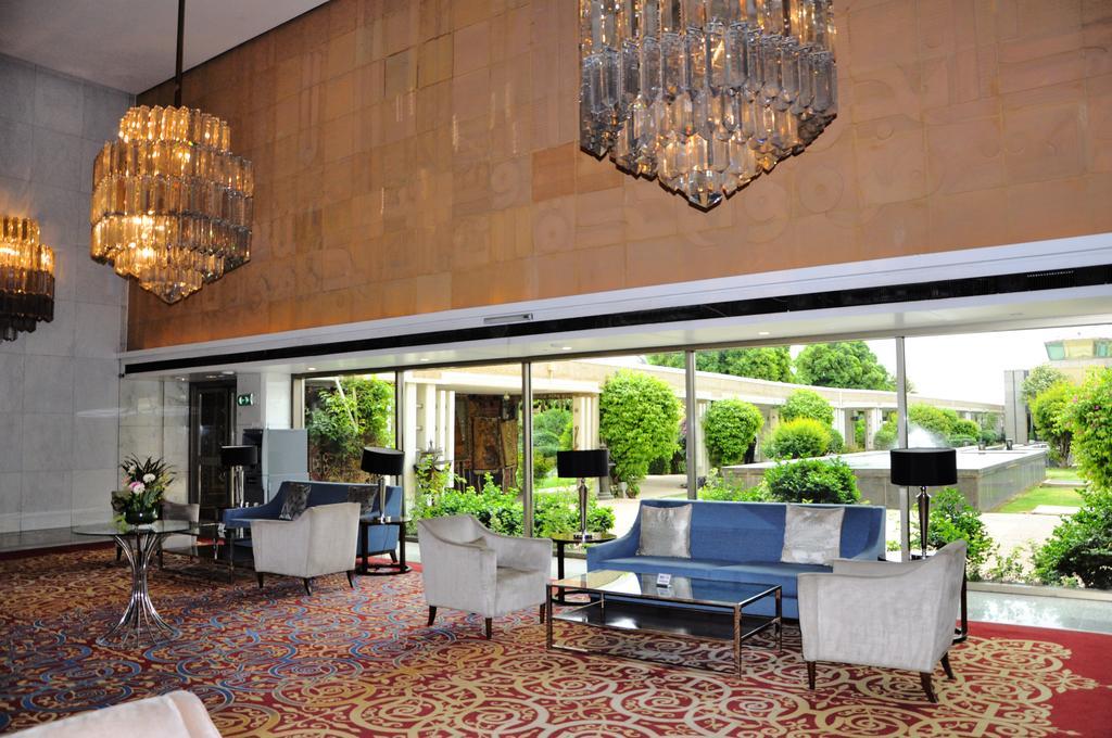 Royal Tulip Alrasheed Hotel Baghdad Exterior photo