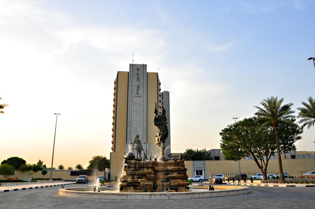 Royal Tulip Alrasheed Hotel Baghdad Exterior photo
