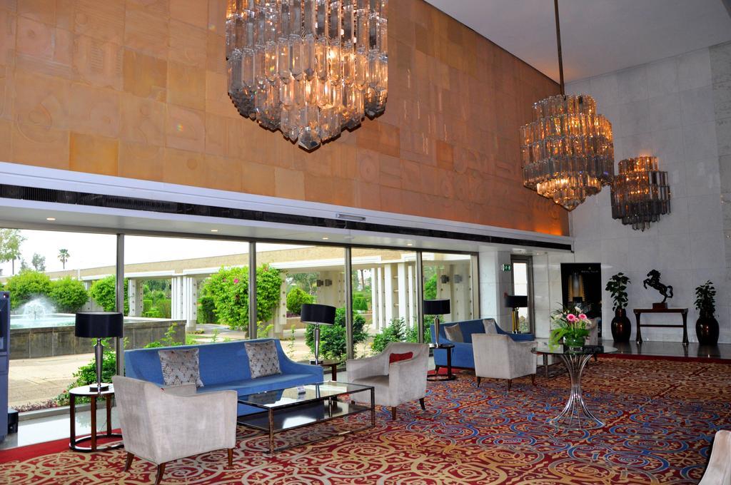 Royal Tulip Alrasheed Hotel Baghdad Exterior photo