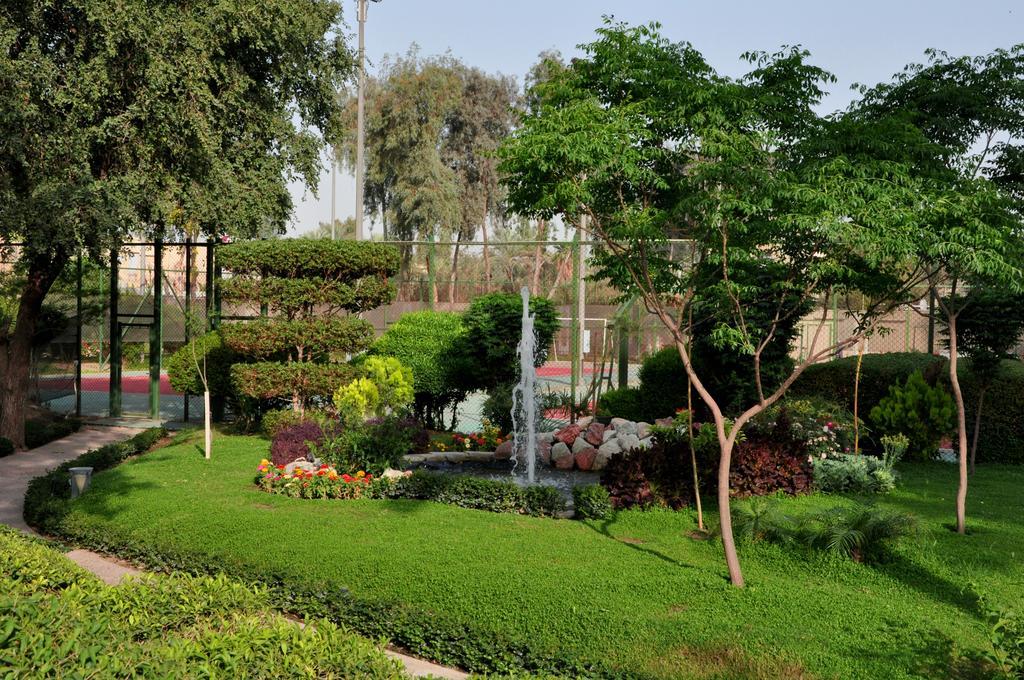 Royal Tulip Alrasheed Hotel Baghdad Exterior photo