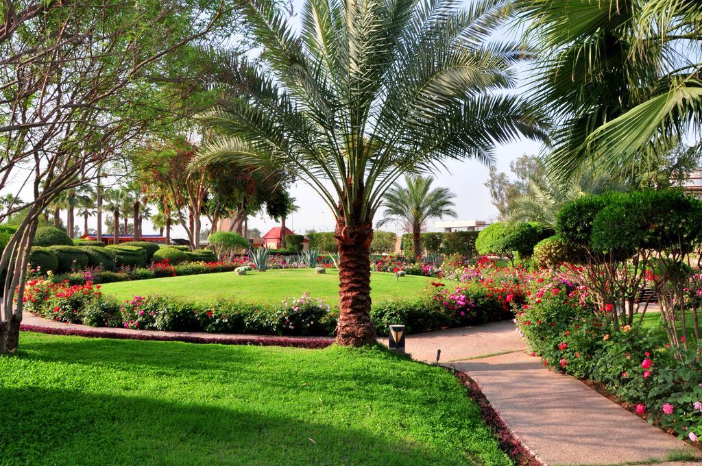 Royal Tulip Alrasheed Hotel Baghdad Exterior photo