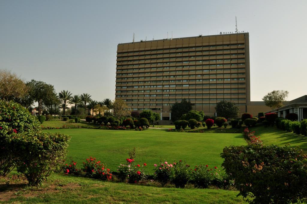 Royal Tulip Alrasheed Hotel Baghdad Exterior photo