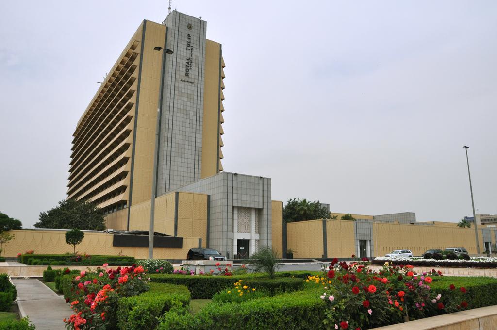Royal Tulip Alrasheed Hotel Baghdad Exterior photo